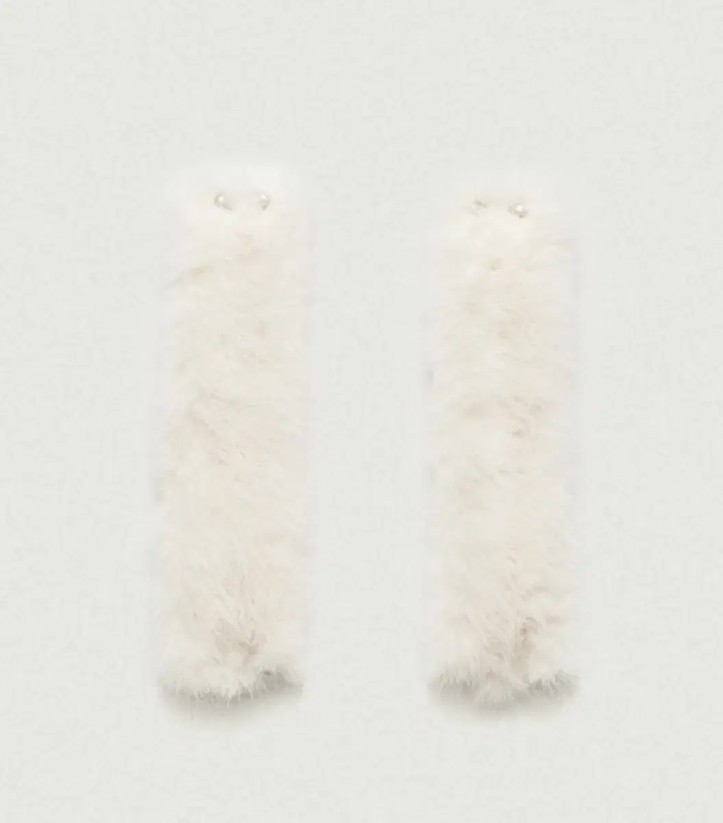 더바넷,Ivory Eco-Fur Warmer